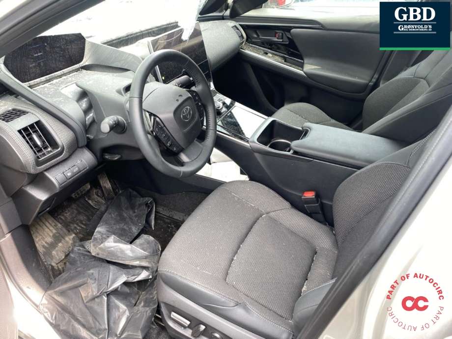 Toyota bZ4X 2022-->> , Motorkode: 1YM, Girkassekode: 
