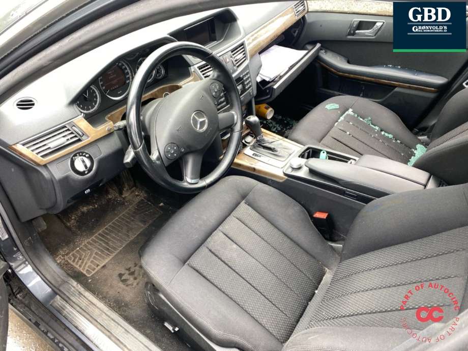 Mercedes E-Klasse 2009-2013 (Fase 1) (W212) (W212), Motorkode: OM651.924, Girkassekode: A 212 270 55 00