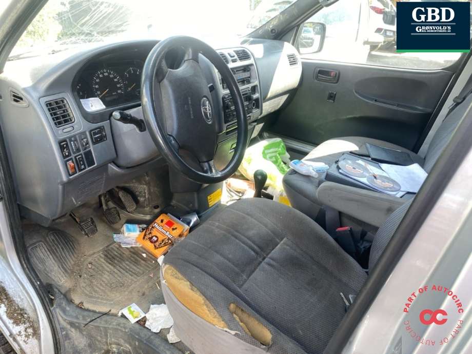 Toyota Hiace 2007-2012 (Fase 3) , Motorkode: 2KD-FTV, Girkassekode: 3303026A60