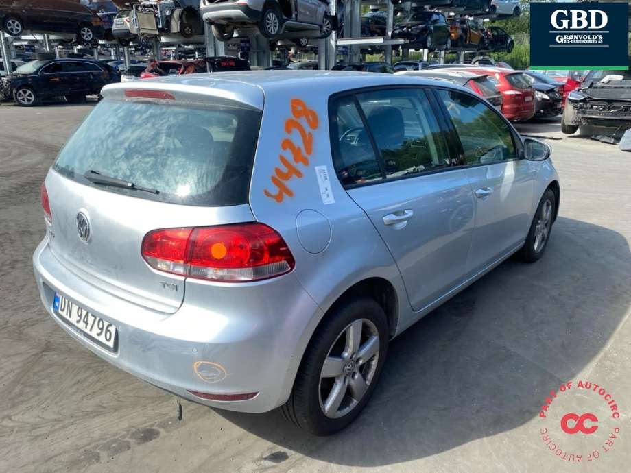 VW Golf VI 2008-2012 , Motorkode: CBZB, Girkassekode: NTZ