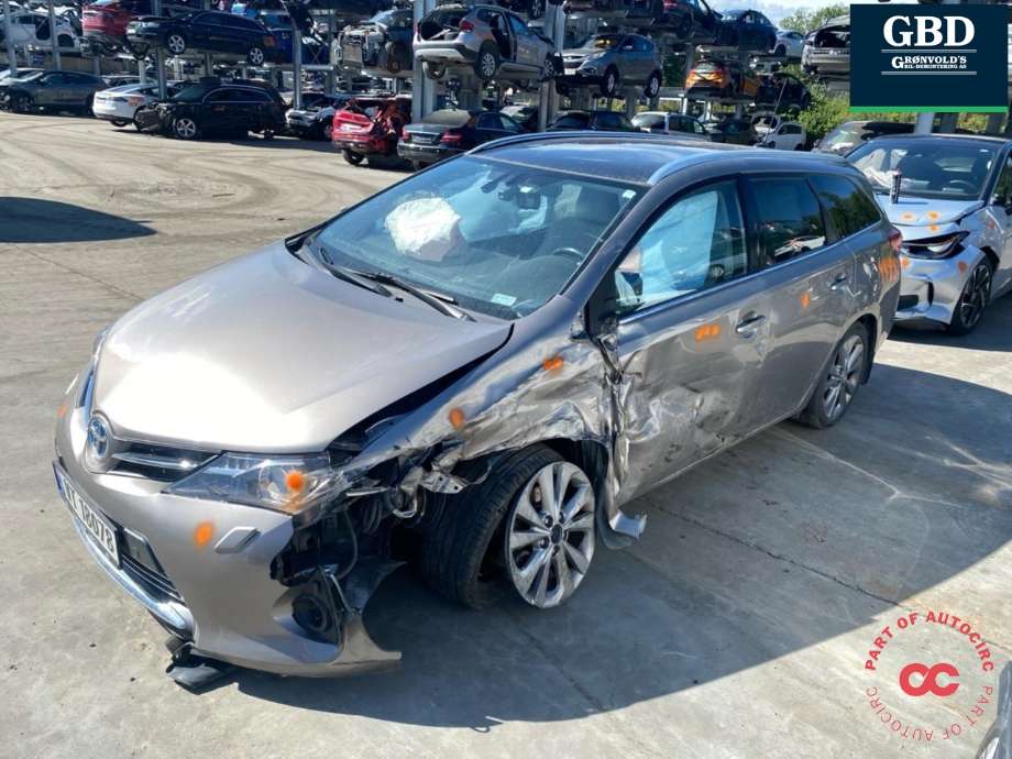 Toyota Auris 2013-2015 (Type II, Fase 1) , Motorkode: 2ZR-FXE, Girkassekode: 3090047063