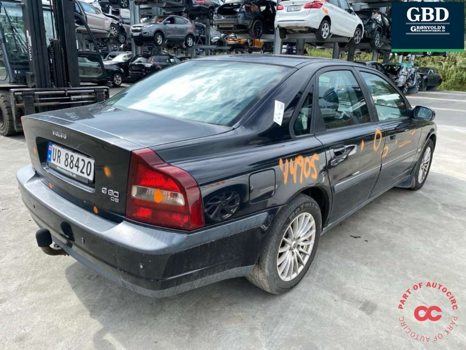 Volvo S80 1998-2006 (Type I) , Motorkode: D5244T, Girkassekode: 8667365