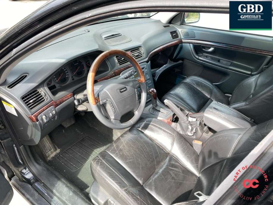 Volvo S80 1998-2006 (Type I) , Motorkode: D5244T, Girkassekode: 8667365