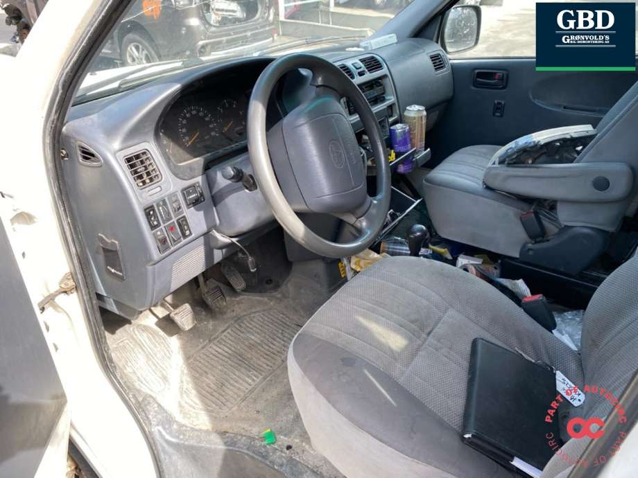 Toyota Hiace 2007-2012 (Fase 3) , Motorkode: 2KD-FTV, Girkassekode: 3303026A60