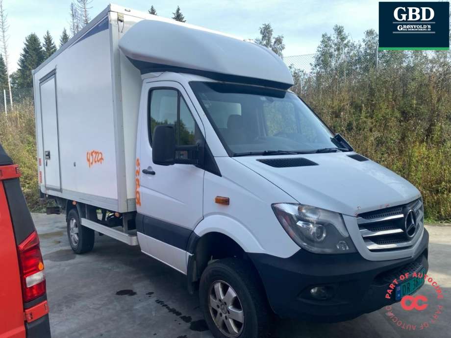 Mercedes Sprinter 2013-2018 (Fase 2) (906) (906), Motorkode: OM651.955, Girkassekode: A 906 270 36 00