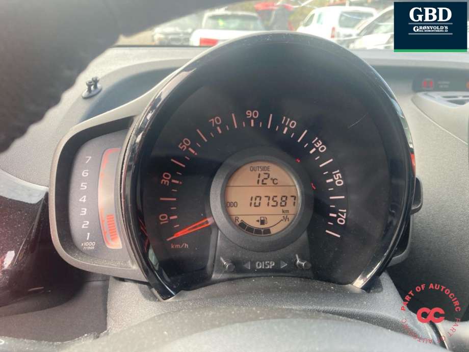 Toyota Aygo 2014-->> (Type II) , Motorkode: 1KR-FE, Girkassekode: 303000H050