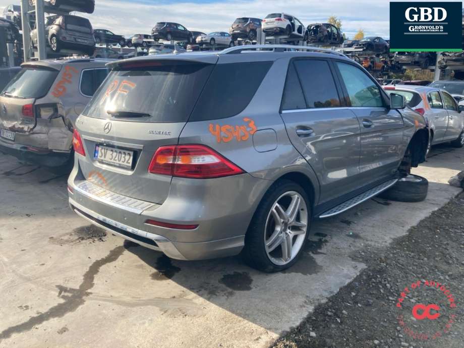 Mercedes ML 2011-2015 (Fase 1) (W166) (W166), Motorkode: OM642.826, Girkassekode: A 166 270 54 00