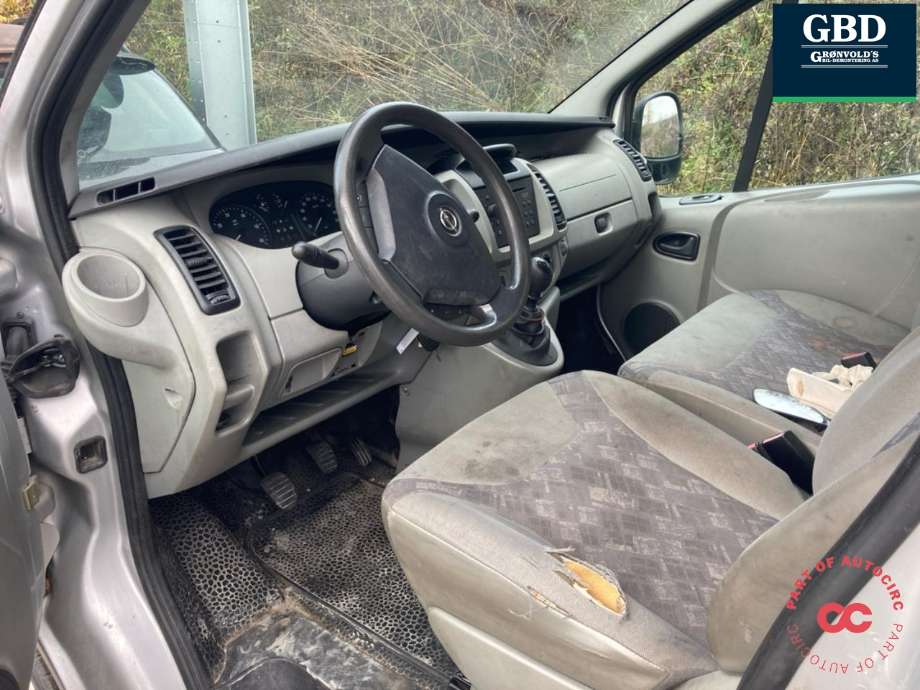 Opel Vivaro A 2001-2006 , Motorkode: F9Q-760, Girkassekode: 93169351