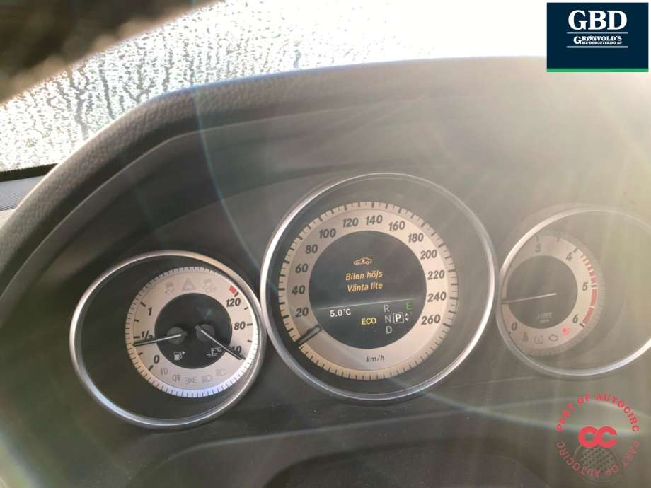 Mercedes E-Klasse 2013-2016 (Fase 2) (W212) (W212), Motorkode: OM651.924, Girkassekode: A 725 270 43 07
