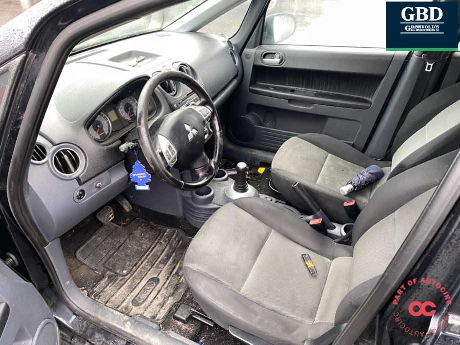 Mitsubishi Colt 2009-2013 (Type VII, Fase 2) , Motorkode: 4A90, Girkassekode: MN902960