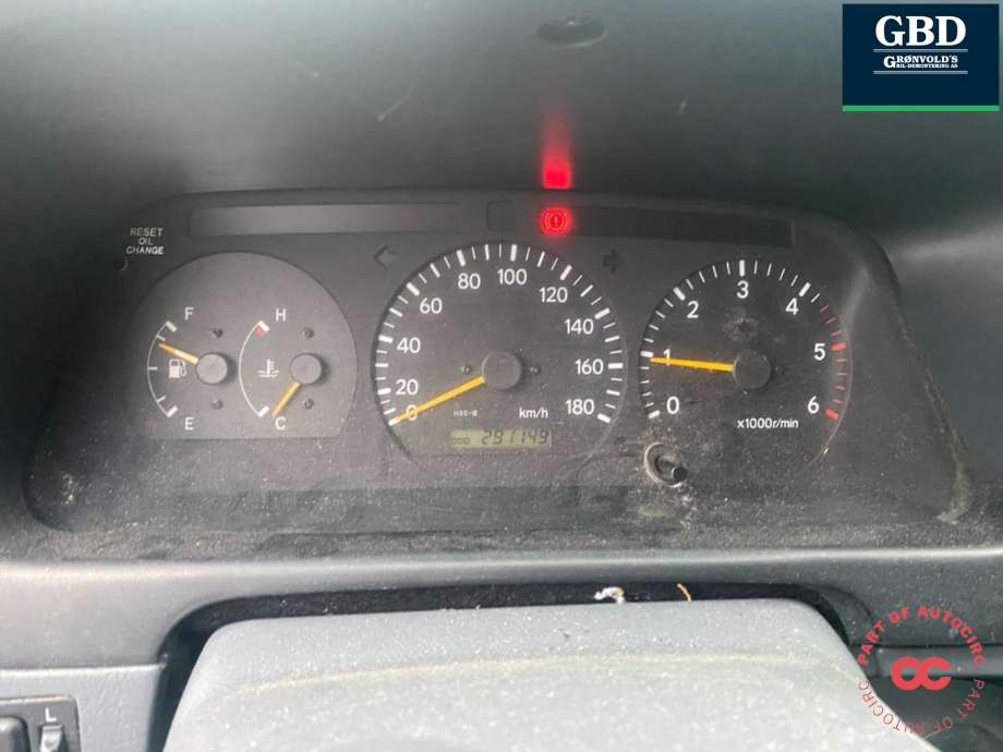 Toyota Hiace 2001-2006 (Fase 2) , Motorkode: 2KD-FTV, Girkassekode: 330302F290