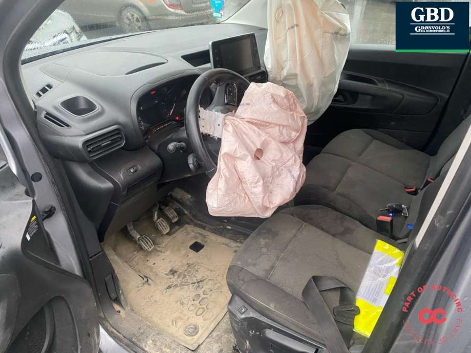 Citroën Berlingo 2019-->> (Type III) , Motorkode: YHY, Girkassekode: 16 230 929 80
