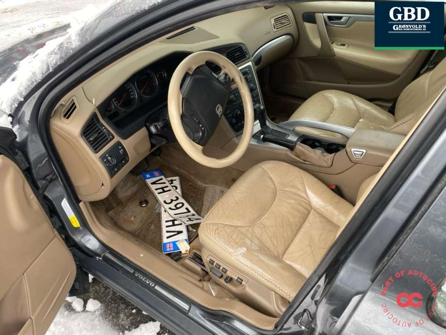 Volvo XC70 2005-2007 (Type I, Fase 2) , Motorkode: D5244T, Girkassekode: 30713892