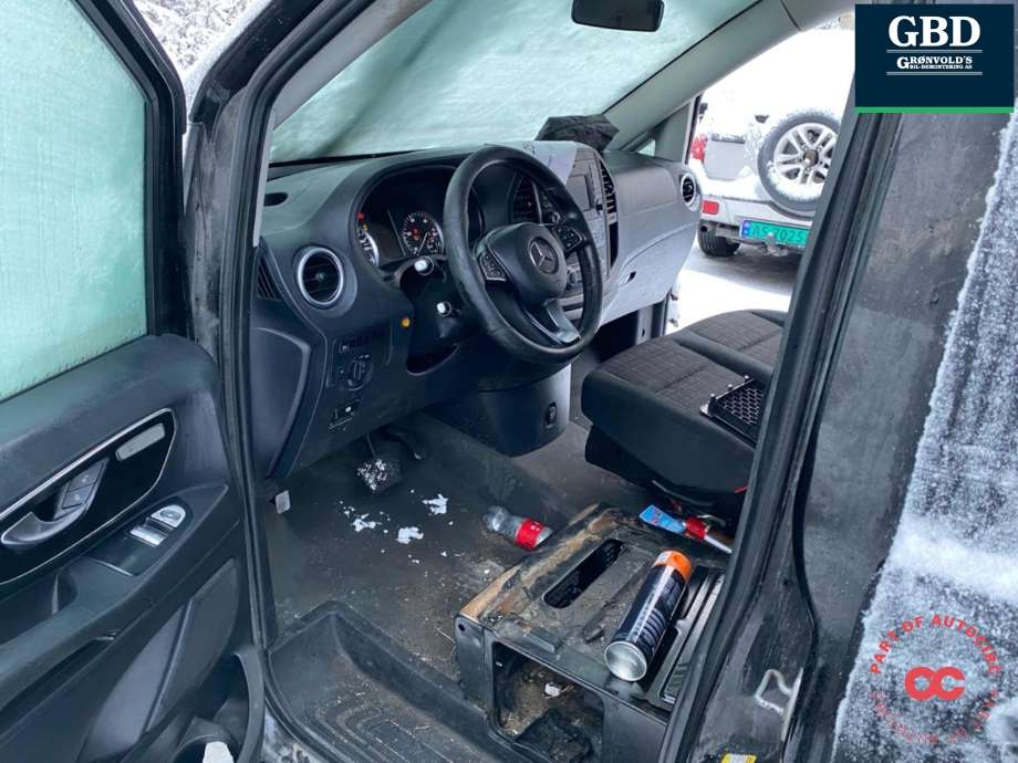 Mercedes Vito 2014-->> (W447) (W447), Motorkode: OM651.950, Girkassekode: A 447 270 22 00