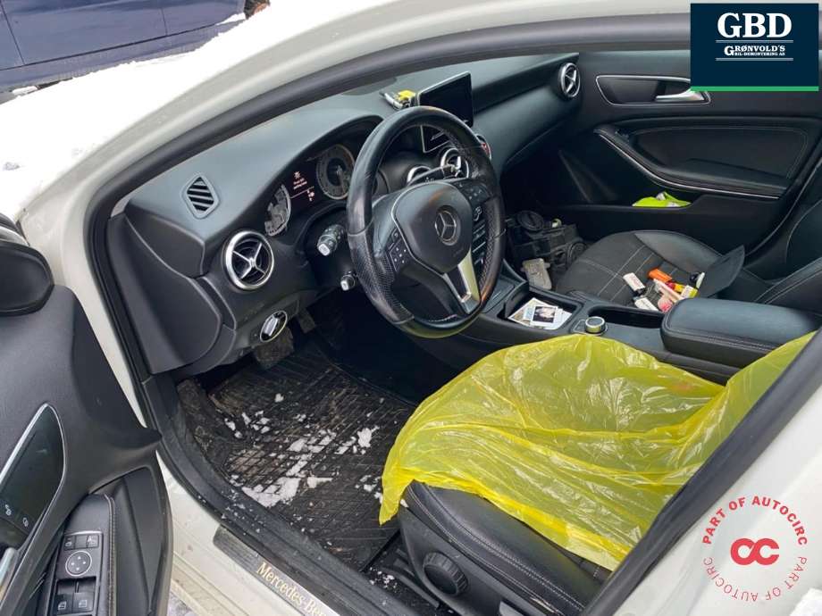 Mercedes A-Klasse 2012-2018 (W176) (W176), Motorkode: M270.910, Girkassekode: A 246 370 89 02