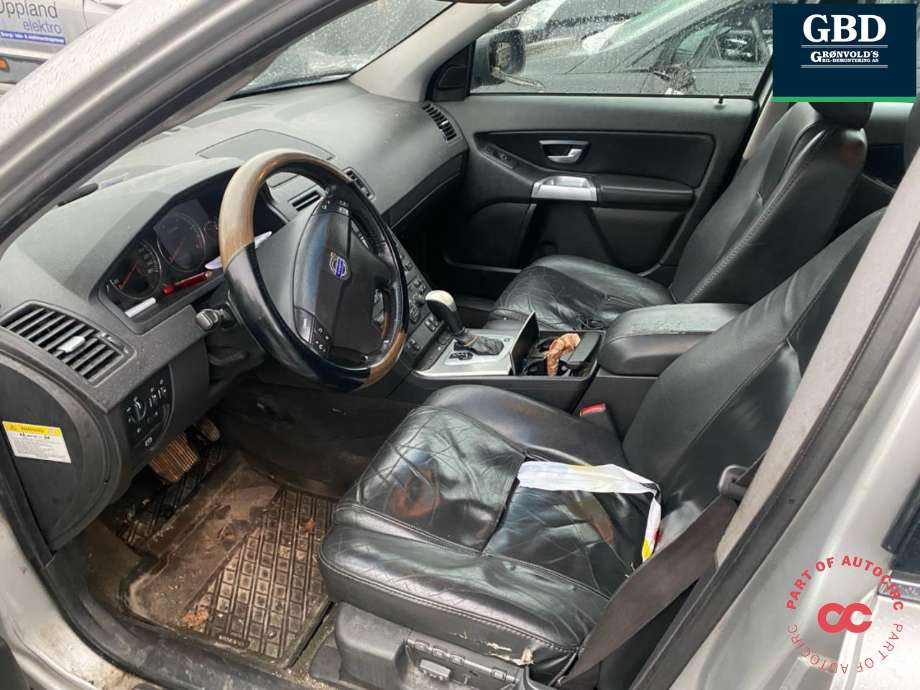 Volvo XC90 2002-2006 (Type I, Fase 1) , Motorkode: D5244T, Girkassekode: 8675151