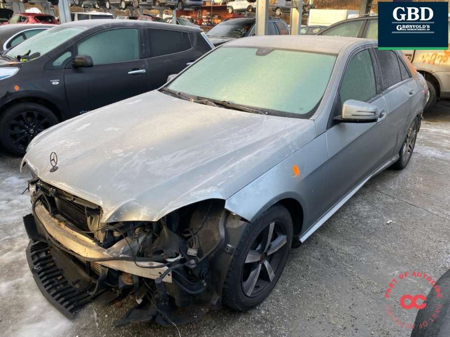 Mercedes E-Klasse 2009-2013 (Fase 1) (W212) (W212), Motorkode: OM651.925, Girkassekode: A 204 270 74 00