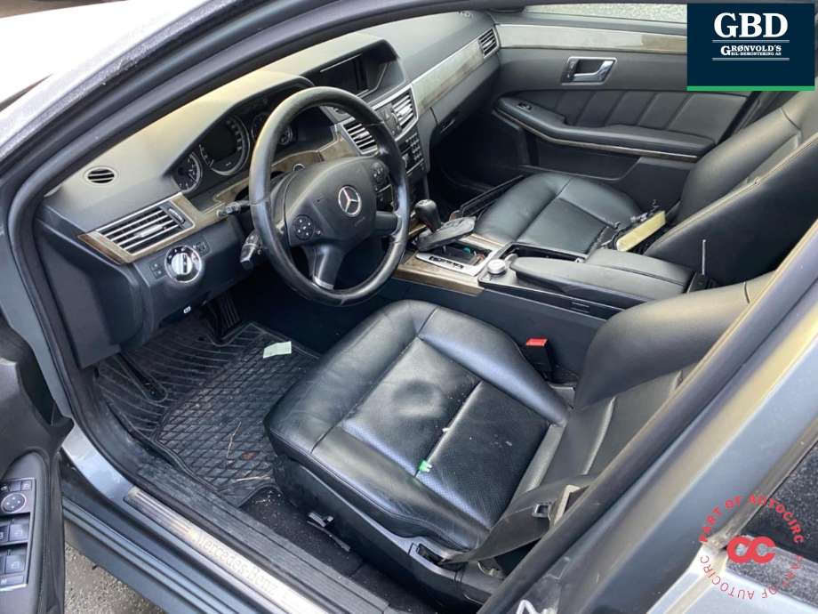 Mercedes E-Klasse 2009-2013 (Fase 1) (W212) (W212), Motorkode: OM651.925, Girkassekode: A 204 270 74 00