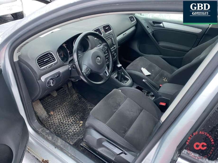 VW Golf VI 2008-2012 , Motorkode: CFFB, Girkassekode: NFR