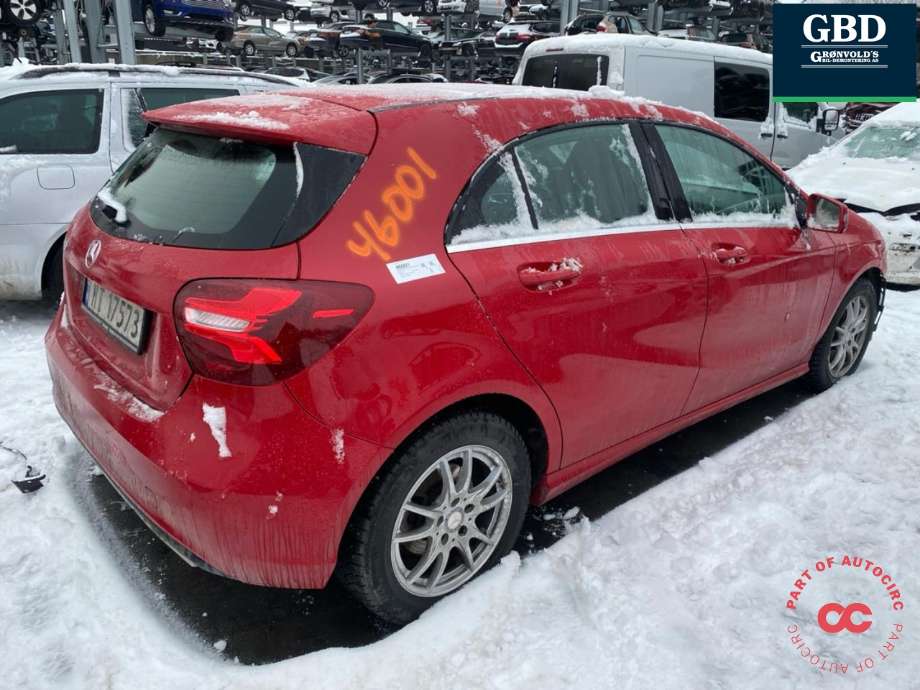 Mercedes A-Klasse 2012-2018 (W176) (W176), Motorkode: M270.910, Girkassekode: A 246 370 36 02