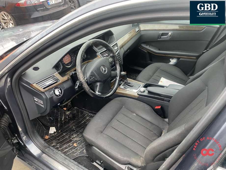 Mercedes E-Klasse 2009-2013 (Fase 1) (W212) (W212), Motorkode: OM651.925, Girkassekode: A 204 270 74 00