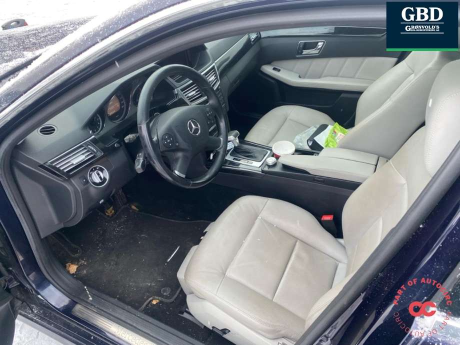Mercedes E-Klasse 2009-2013 (Fase 1) (W212) (W212), Motorkode: OM651.924, Girkassekode: A 212 270 55 00