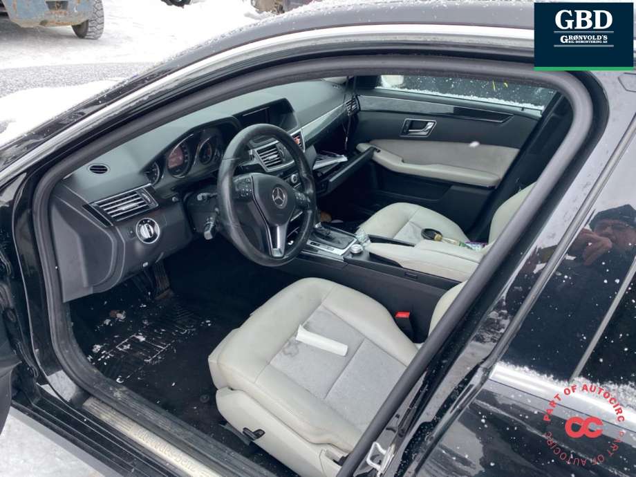 Mercedes E-Klasse 2009-2013 (Fase 1) (W212) (W212), Motorkode: OM651.925, Girkassekode: A 204 270 74 00