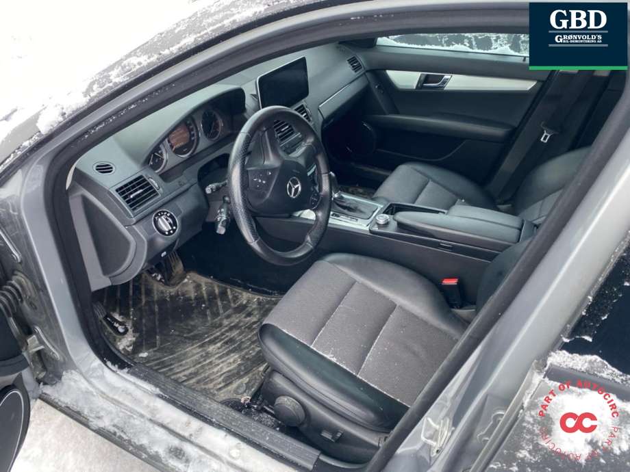 Mercedes C-Klasse 2007-2011 (Fase 1) (W204) (W204), Motorkode: OM646.811, Girkassekode: A 210 270 07 01