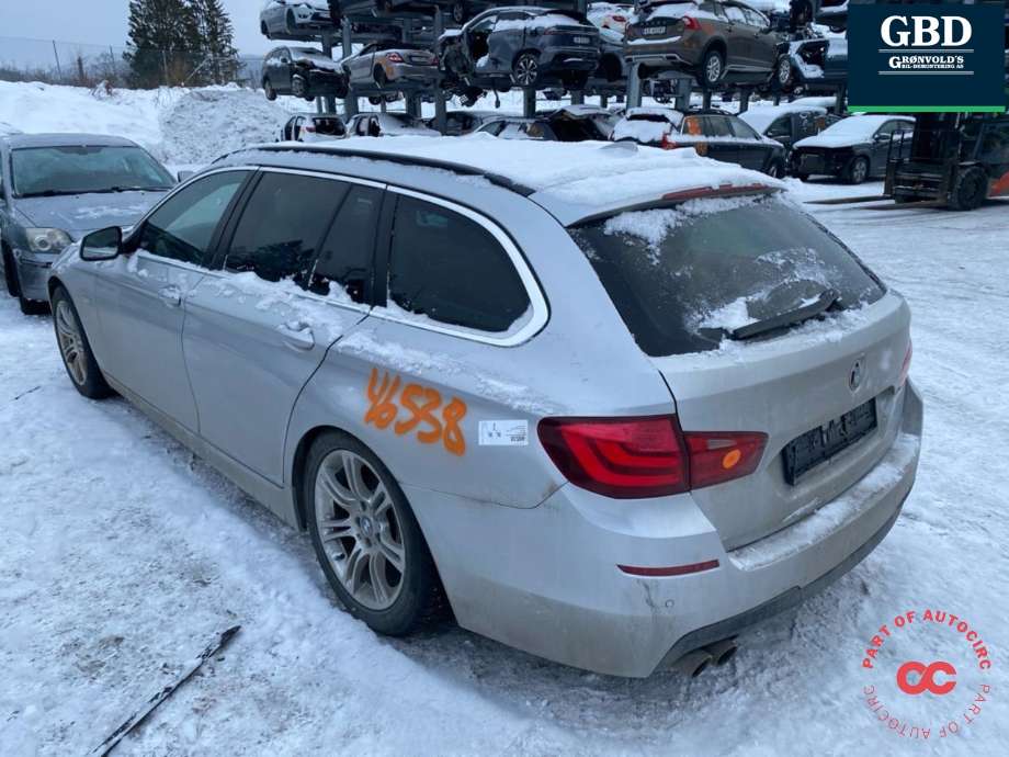 BMW 5-Serie 2010-2017 (F10/F11) (F10/F11), Motorkode: N47-D20C, Girkassekode: 24 00 7 623 322