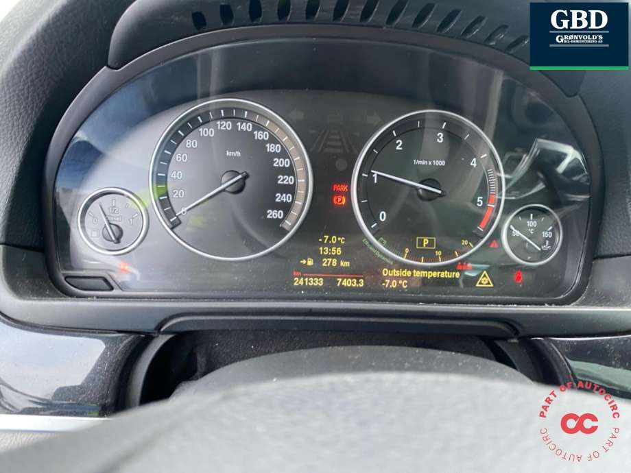 BMW 5-Serie 2010-2017 (F10/F11) (F10/F11), Motorkode: N47-D20C, Girkassekode: 24 00 7 623 322