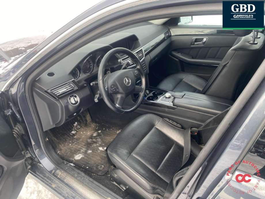 Mercedes E-Klasse 2009-2013 (Fase 1) (W212) (W212), Motorkode: OM651.924, Girkassekode: A 218 270 76 00