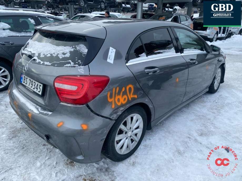 Mercedes A-Klasse 2012-2018 (W176) (W176), Motorkode: M270.910, Girkassekode: A 246 360 12 00
