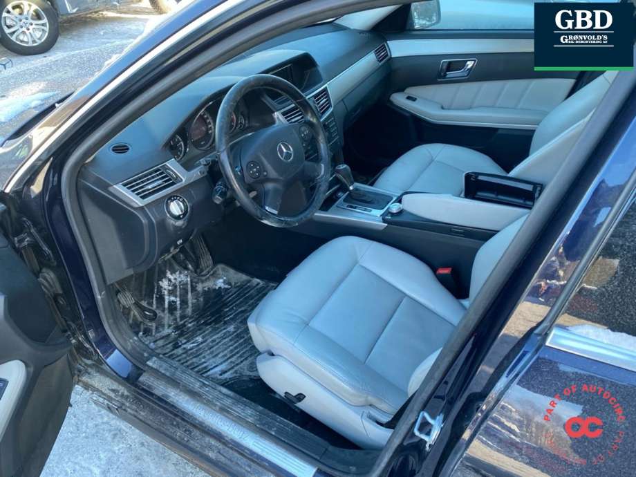 Mercedes E-Klasse 2009-2013 (Fase 1) (W212) (W212), Motorkode: OM651.924, Girkassekode: A 212 270 56 00