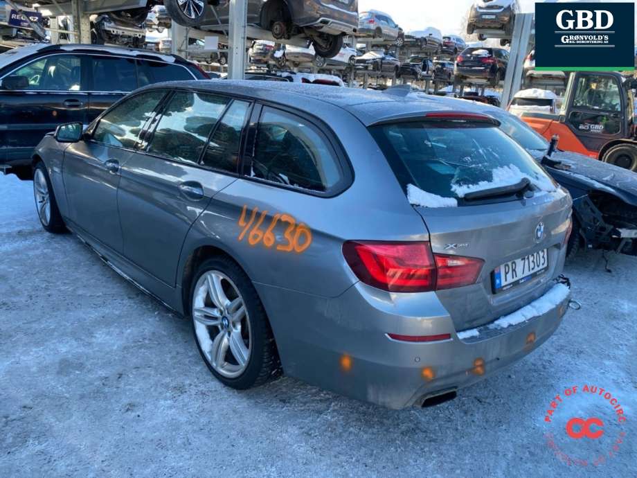BMW 5-Serie 2010-2017 (F10/F11) (F10/F11), Motorkode: N57D30C, Girkassekode: 24 00 7 642 972