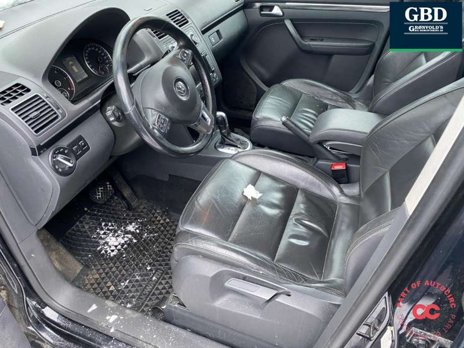 VW Touran 2010-2015 (Type I, Fase 3) , Motorkode: CAYC, Girkassekode: MLE
