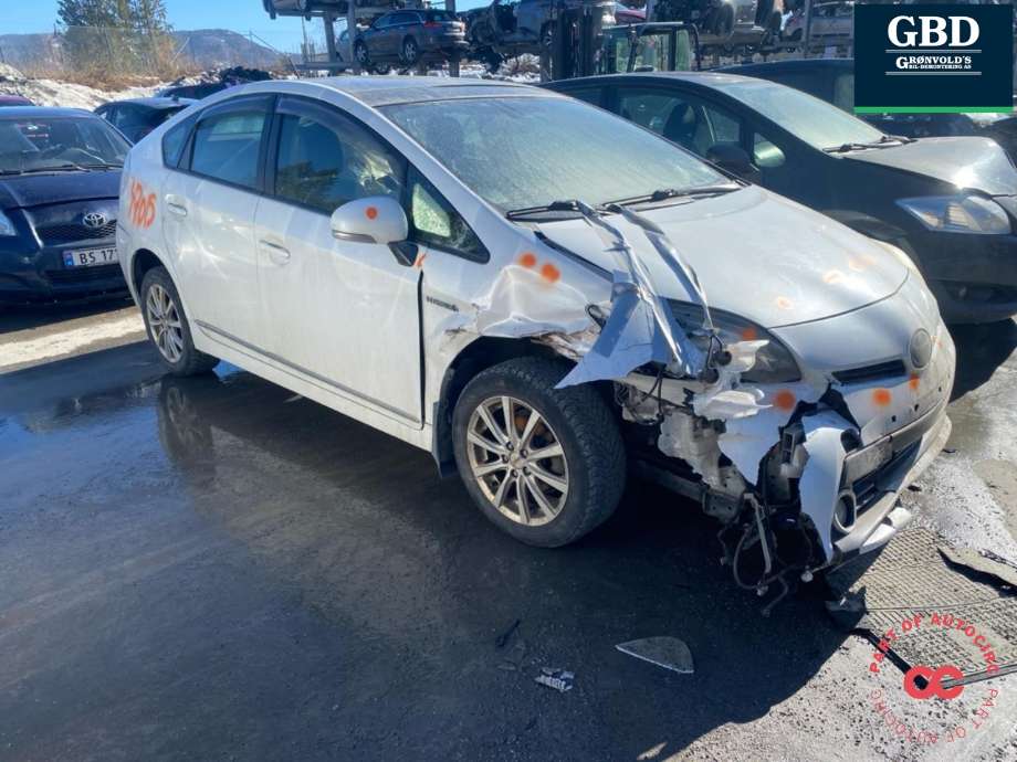 Toyota Prius +7 2012-2020 (Type III) (stasjonsvogn) (stasjonsvogn), Motorkode: 2ZR-FXE, Girkassekode: 3090047063