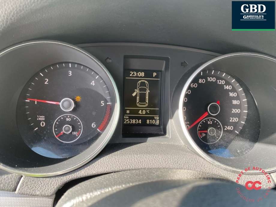 VW Golf VI 2008-2012 , Motorkode: CAYC, Girkassekode: NQD