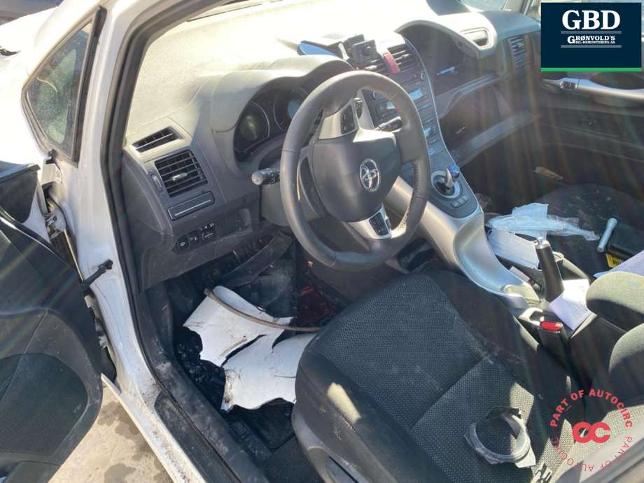 Toyota Auris 2010-2012 (Type I, Fase 2) , Motorkode: 2ZR-FXE, Girkassekode: G110047090