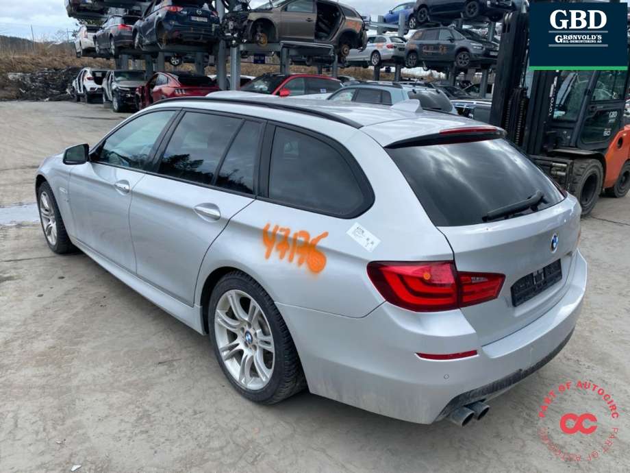 BMW 5-Serie 2010-2017 (F10/F11) (F10/F11), Motorkode: N47-D20D, Girkassekode: 24 00 7 636 211