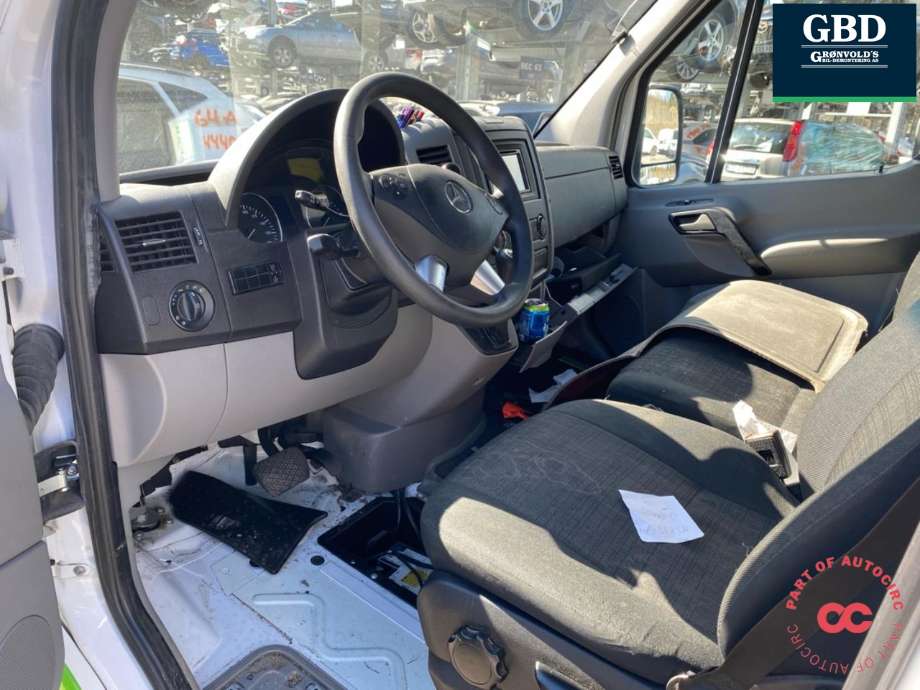 Mercedes Sprinter 2013-2018 (Fase 2) (906) (906), Motorkode: OM651.955, Girkassekode: A 222 250 04 02