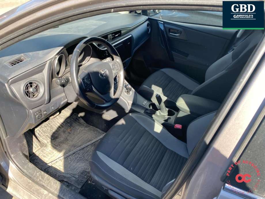 Toyota Auris 2015-2019 (Type II, Fase 2) , Motorkode: 2ZR-FXE, Girkassekode: 3090047064