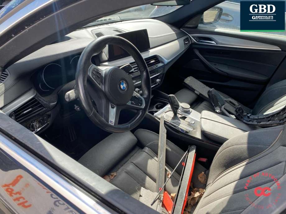BMW 5-Serie 2017-->> (G30/G31) (G30/G31), Motorkode: B48-B20B, Girkassekode: 24 00 9 456 607