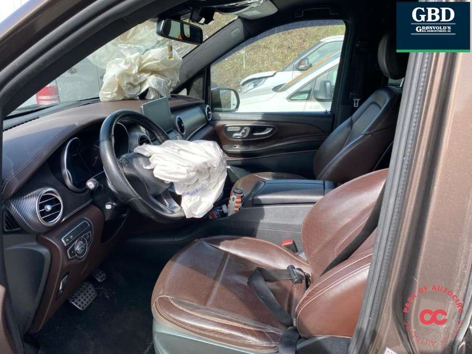 Mercedes V-Klasse 2014-->> (W447) (W447), Motorkode: OM651.950, Girkassekode: A 447 270 72 00