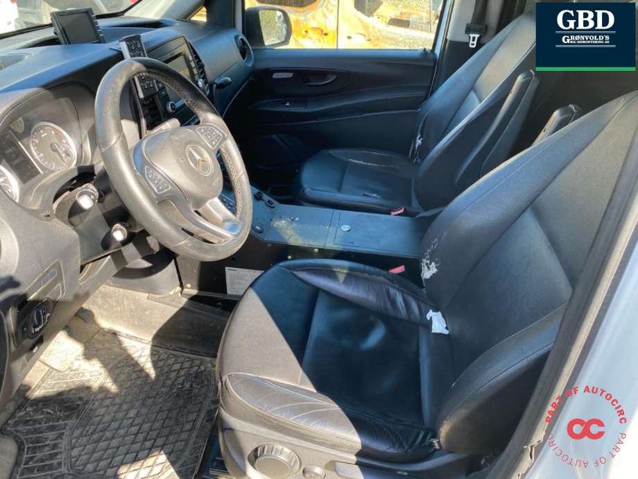 Mercedes Vito 2014-->> (W447) (W447), Motorkode: OM654.920, Girkassekode: A 447 270 10 01