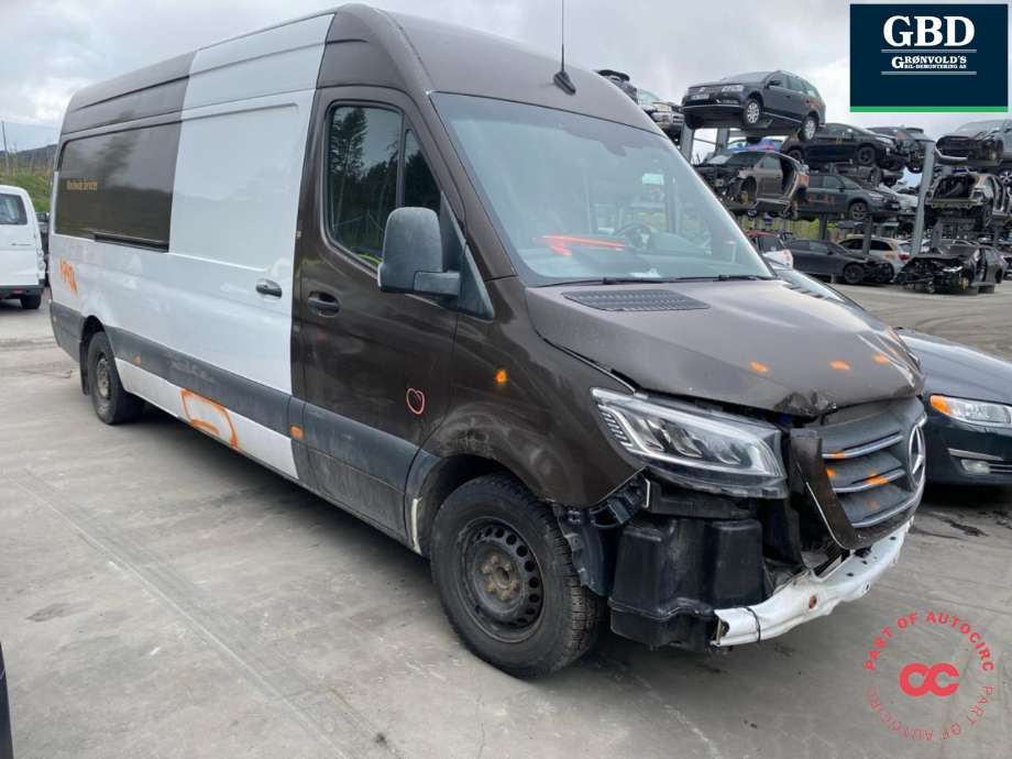 Mercedes Sprinter 2018-->> (907/910) (907/910), Motorkode: OM651.958, Girkassekode: A 907 270 03 00