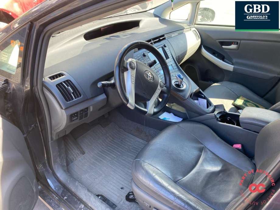 Toyota Prius 2009-2016 (Type III) (COMBI) (COMBI), Motorkode: 2ZR-FXE, Girkassekode: 