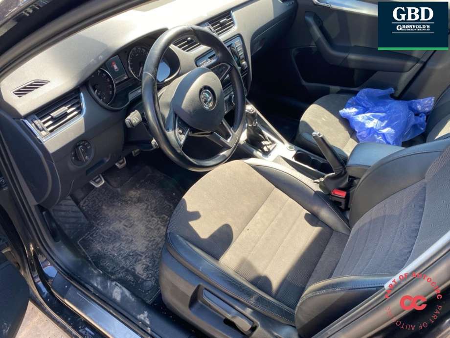 Škoda Octavia 2013-2016 (Type III, Fase 1) , Motorkode: CLHA, Girkassekode: MRV