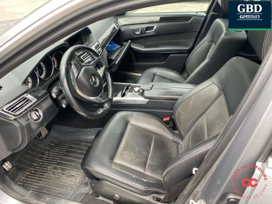 Mercedes E-Klasse 2013-2016 (Fase 2) (W212) (W212), Motorkode: OM651.925, Girkassekode: A 212 270 68 09