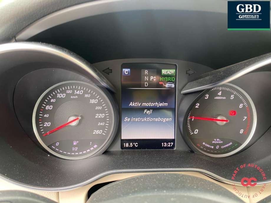 Mercedes C-Klasse 2014-2018 (Fase 1) (W205) (W205), Motorkode: M274.920, Girkassekode: A 205 270 12 02