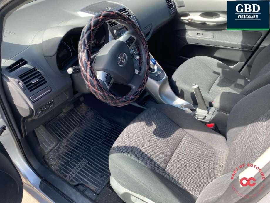 Toyota Auris 2010-2012 (Type I, Fase 2) , Motorkode: 2ZR-FXE, Girkassekode: G110047090